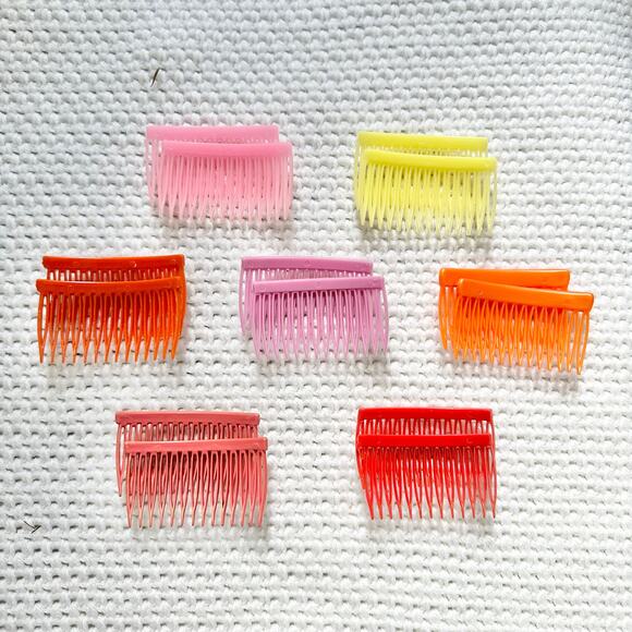Vintage Unmarked Warm Tones Red Pink Orange Yellow Side Hair Comb Lot of 14 - Picture 3 of 4